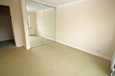 3 Meadow Avenue, Fordingbridge, SP6 1LN