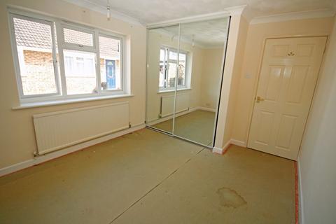 3 Meadow Avenue, Fordingbridge, SP6 1LN