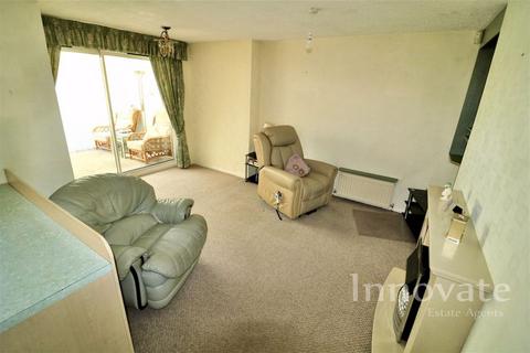 3 bedroom end of terrace house for sale, Ivy House Road, Oldbury B69