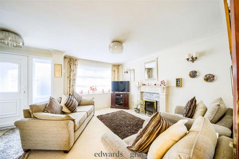 25 Newby Grove, Birmingham, B37 6QR