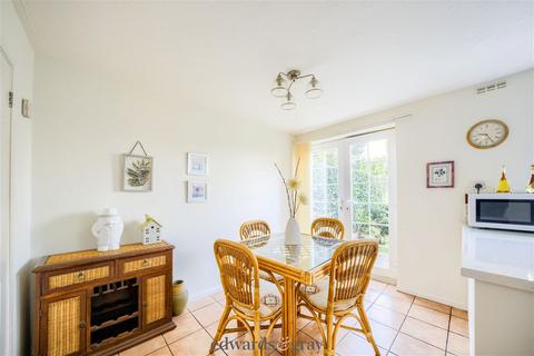 25 Newby Grove, Birmingham, B37 6QR