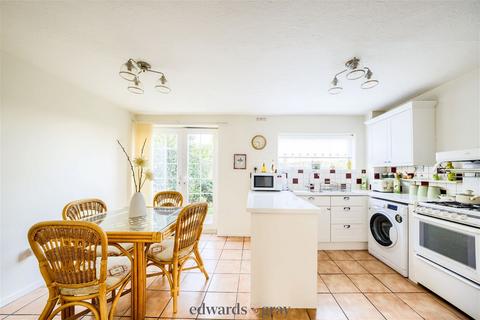 25 Newby Grove, Birmingham, B37 6QR