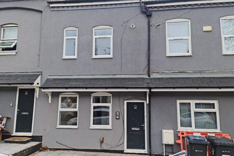 1 bedroom apartment to rent, Apartment 3 (Top floor), Hubert Road, Selly Oak, Birmingham, B29 6ET