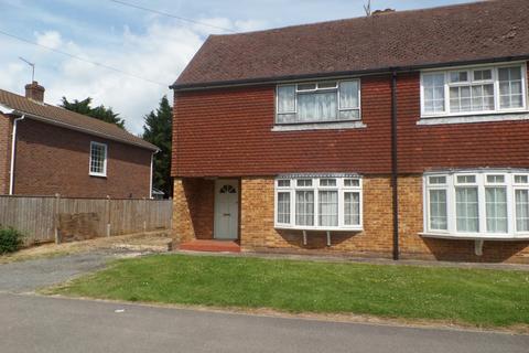 5 bedroom semi-detached house to rent, Lake Road, Chichester PO19