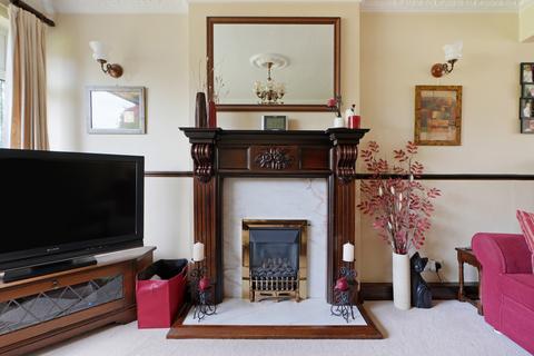 70 Old Hay Close, Sheffield, S17 3GQ