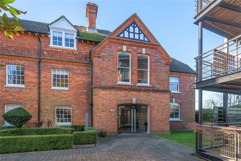 3 bedroom apartment for sale, Maplespeen Court, Newbury, Berkshire, RG14