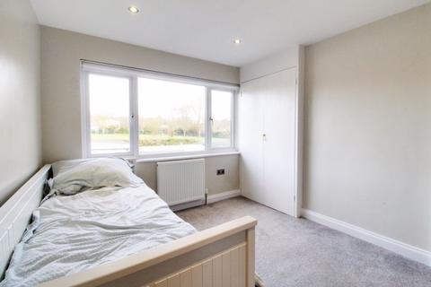 18 Varney Close, Cheshunt, Waltham Cross, EN7 6LU