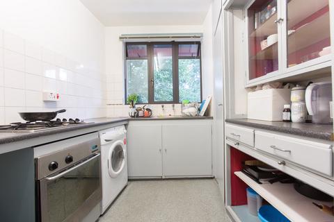 1 bedroom flat to rent, Spa Green Estate, EC1R