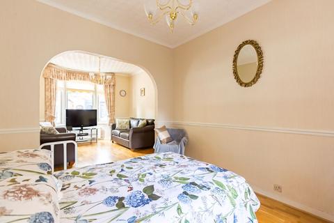 61 Trehurst Street, London, E5 0EB