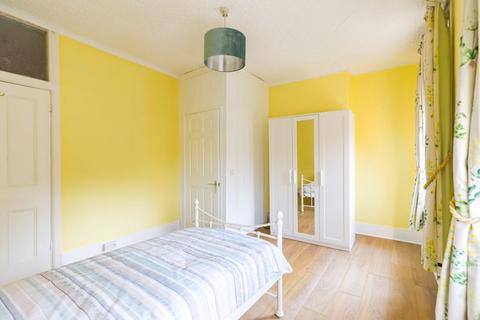 61 Trehurst Street, London, E5 0EB