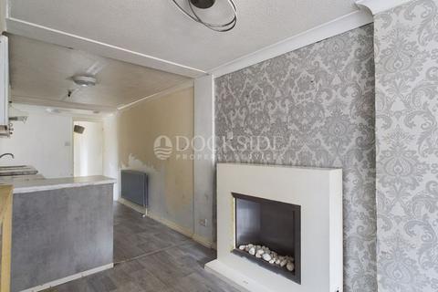 2 bedroom apartment for sale, Cooling Road, Rochester