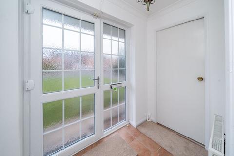 29 Carnforth Close, Kingswinford, DY6 9BL