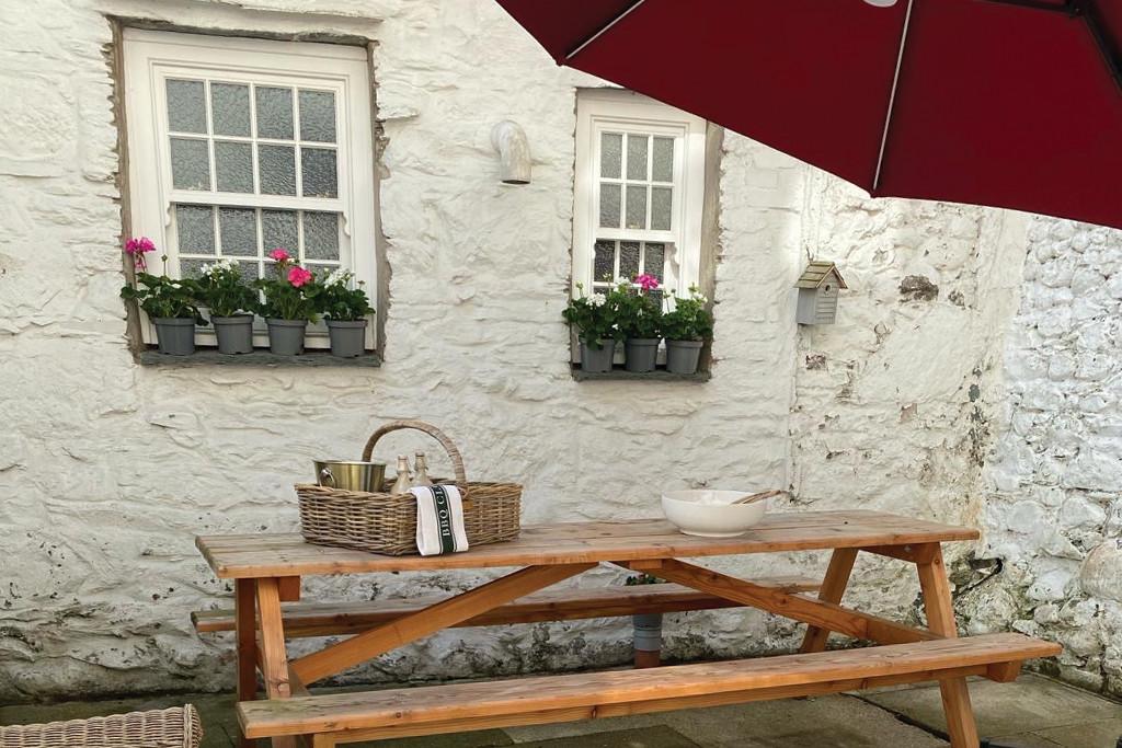 Rear Courtyard
