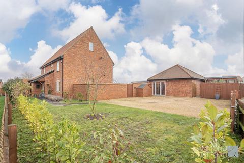 6 bedroom detached house for sale - Mount Pleasant Drive, East Harling