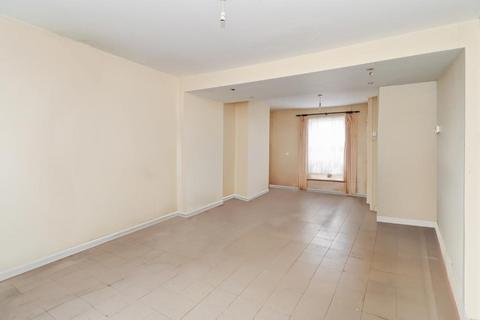 131 Clarendon Place, Dover, CT17 9QE