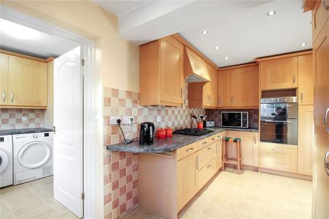 3 Atbara Close, Swindon, SN25 3DD