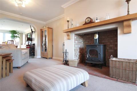 4 bedroom semi-detached house for sale - Ferndale, Swindon SN2