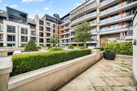 2 bedroom flat for sale, Dolphin House, Imperial Wharf.
