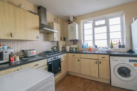 3 bedroom apartment for sale, Addiscombe Road, Croydon, CR0