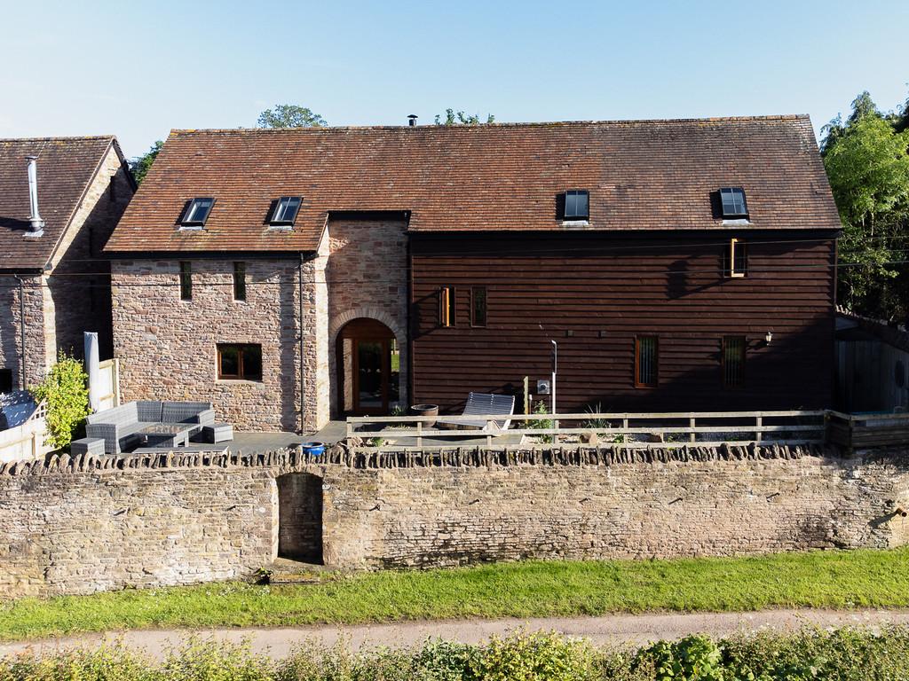 Linton, Nr RossonWye 3 bed barn conversion for sale £675,000