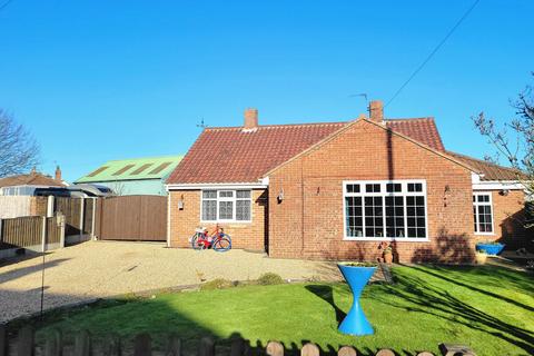 4 bedroom detached bungalow for sale, Mill Lane, Skegness PE24