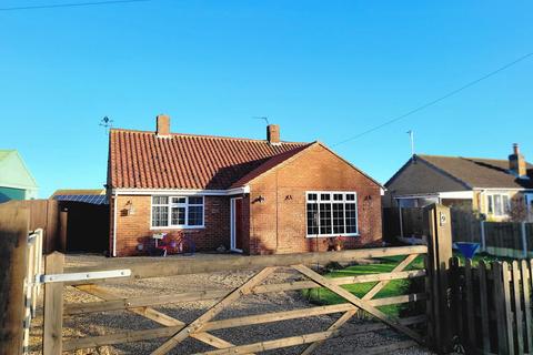 4 bedroom detached bungalow for sale, Mill Lane, Skegness PE24