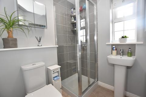 3 bedroom end of terrace house for sale, Richborough Close, Margate