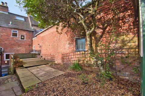 15 Buxton Road, Ashbourne, DE6 1EX