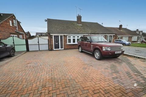22 Farm Way, Thundersley, Benfleet, SS7 3RF