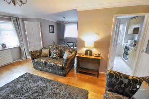 22 Farm Way, Thundersley, Benfleet, SS7 3RF