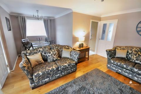 22 Farm Way, Thundersley, Benfleet, SS7 3RF