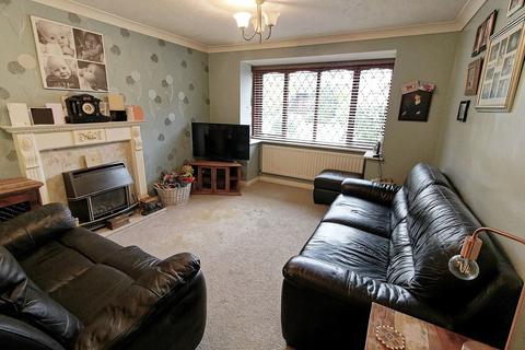 3 bedroom detached house for sale, Briers Close, Narborough