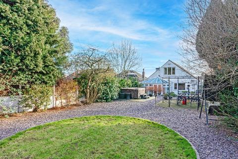 10 Fairview Avenue, Birmingham, B42 1LT