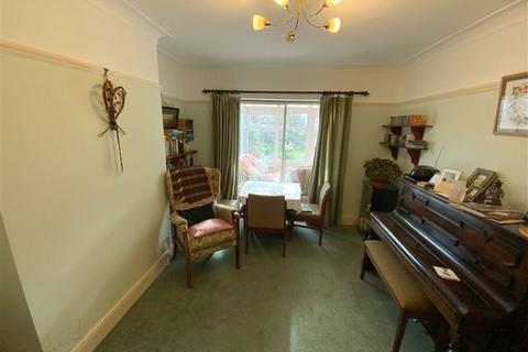 171 Richmond Road, Sheffield, S13 8TD