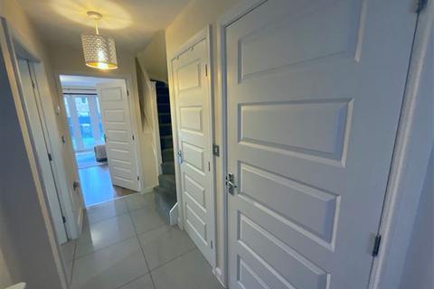 32 Ashbourne Way, Waverley, Rotherham, S60 8AD