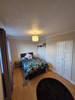 1 bedroom in a house share to rent, Tuckswood Lane - UFL