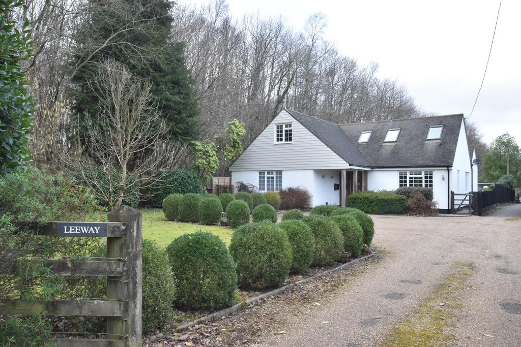 Canterbury Road, Challock, Ashford, TN25 4 bed detached house for sale