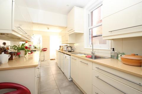 undefined, Studland Road, ALUM CHINE, BH4