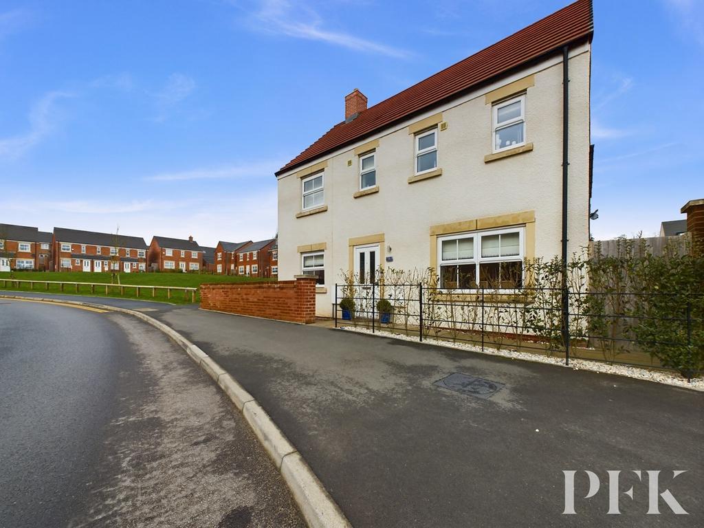Primrose Drive, Penrith CA11 3 bed semidetached house for sale £275,000