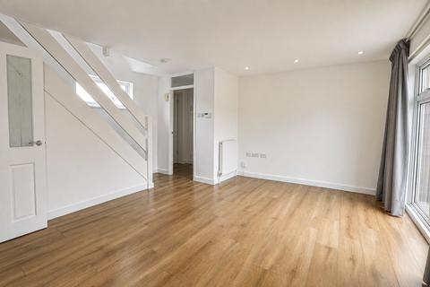 3 bedroom end of terrace house to rent, Winstanley Road, Saffron Walden, Essex, CB11
