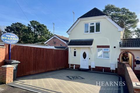 2 bedroom detached house for sale, Guest Avenue, Branksome, Poole, BH12