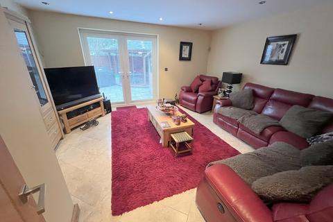 2 bedroom house for sale, Guest Avenue, Branksome, Poole, BH12