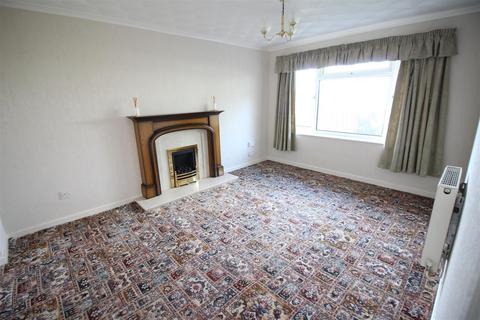 3 bedroom semi-detached house for sale, Holland Road, Leeds LS25