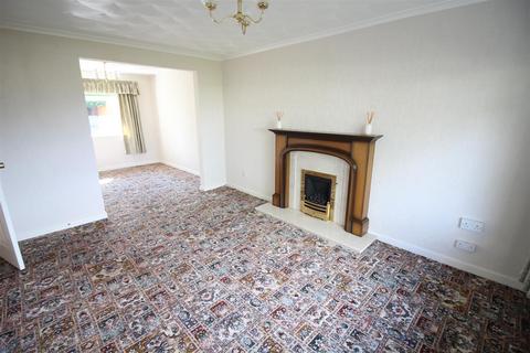 3 bedroom semi-detached house for sale, Holland Road, Leeds LS25