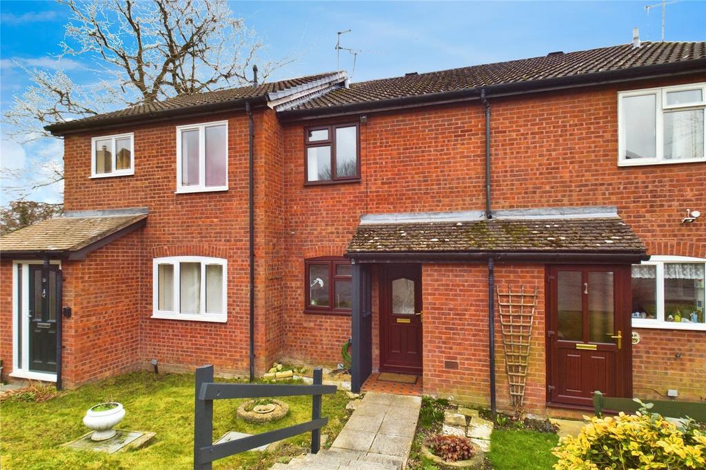 Anstey Place, Burghfield Common... 2 bed terraced house for sale £300,000