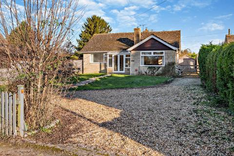3 bedroom bungalow for sale - Nr. Oxford OX3