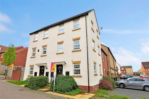 2 bedroom townhouse to rent, Barford Gardens, Ackworth, WF7