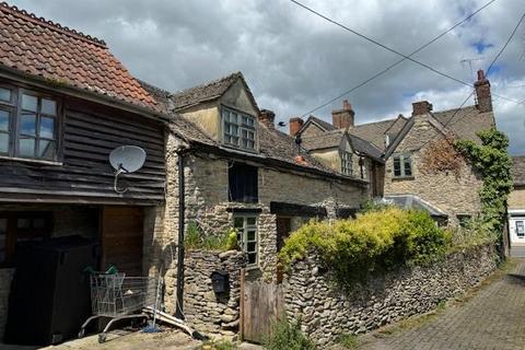 4 bedroom cottage for sale, High Street, Lechlade