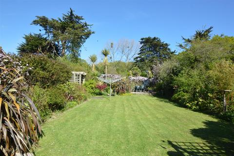 3 bedroom detached bungalow for sale, ASHEY, RYDE OUTSKIRTS