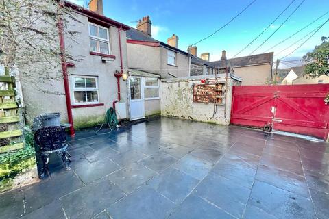 2 bedroom house for sale, George Street, Llanrwst